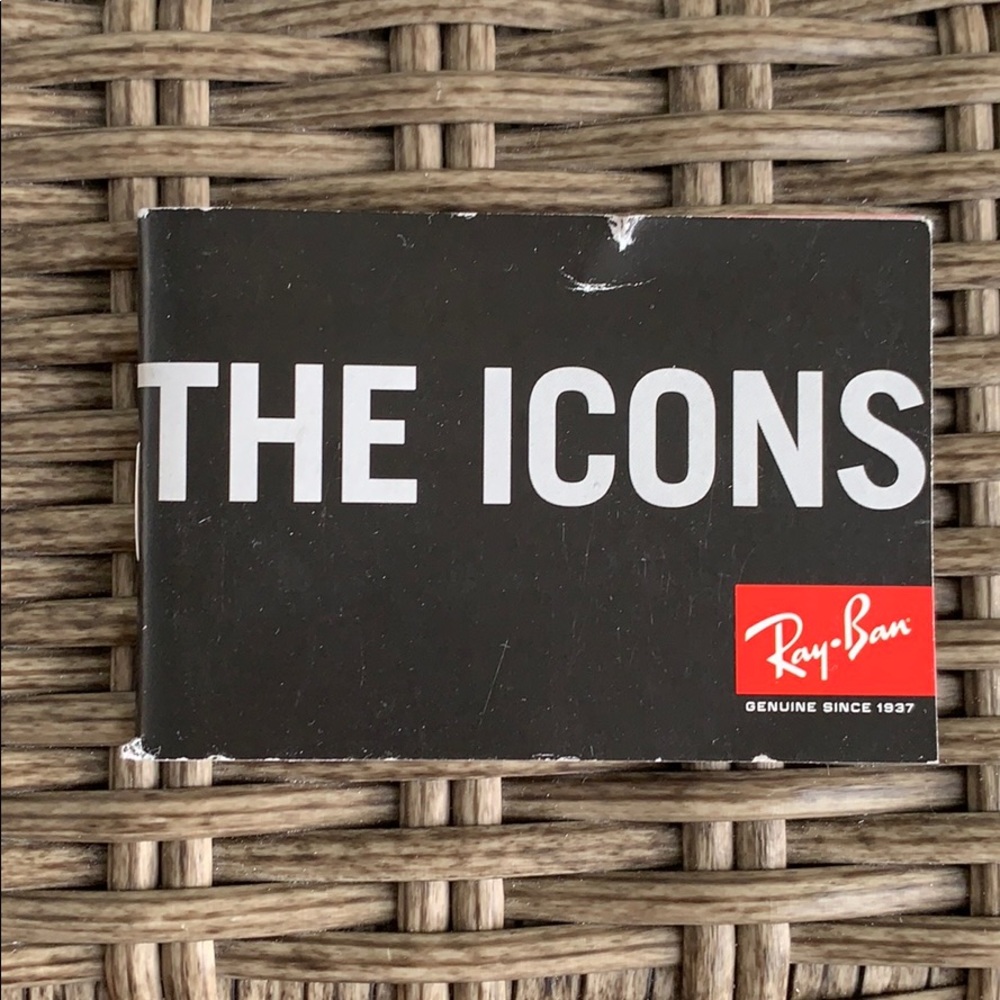 RAY-BAN THE ICONS AUTHENTICITY PAMPHLET